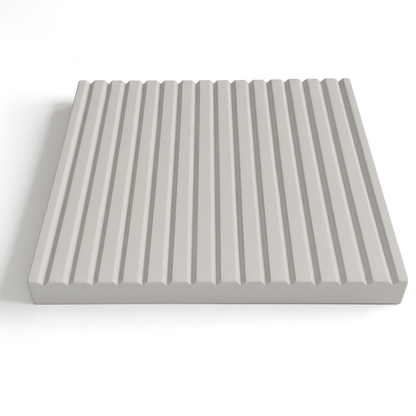 vertikal geriffelte Tür