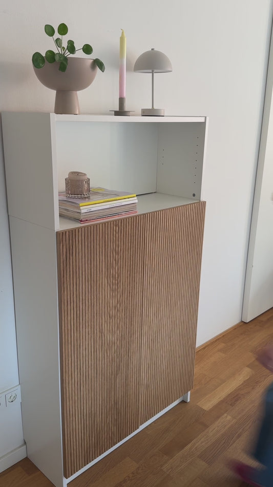 geriffelte Tür in Eiche